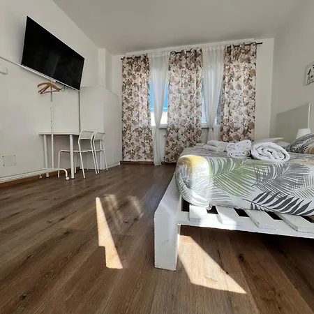 A Casa Tua 3* Μπάρι