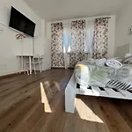A Casa Tua 3* Bari